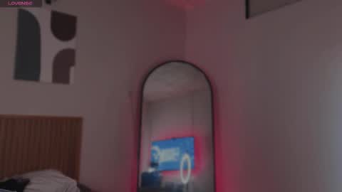 Snapshot of _e_m_m_a_1 chatting on 02.12.26 Emma and Tonny online show from 02.12.26