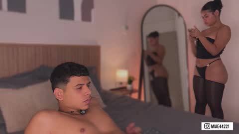 Snapshot of _e_m_m_a_1 chatting on 03.07.26 Emma and Tonny online show from 03.07.26