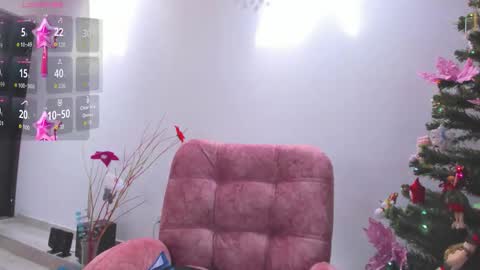 Snapshot of _elektrah chatting on 12.17.25 _elektrah online show from 12.17.25