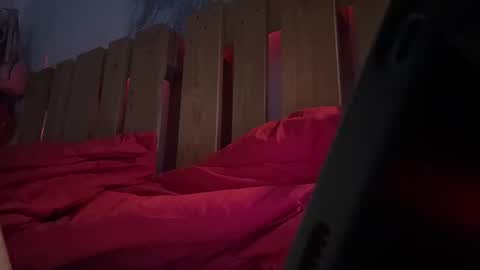 Snapshot of _elena_barra chatting on 03.27.26 elena barra online show from 03.27.26