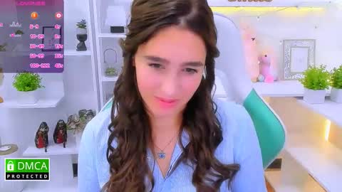 Lizzy  online show from 09.22.25