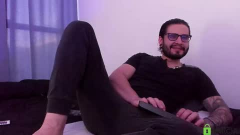  -         online show from 11.01.25