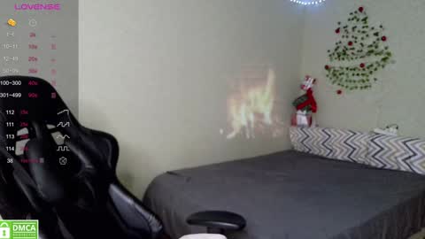 chloue and Gretta online show from 12.27.24