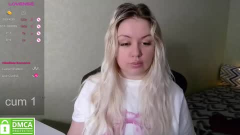 chloue and Gretta online show from 02.09.25