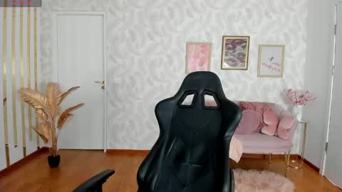 Elysa online show from 06.10.26