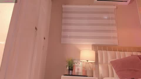 Hi Im Emily online show from 01.09.26