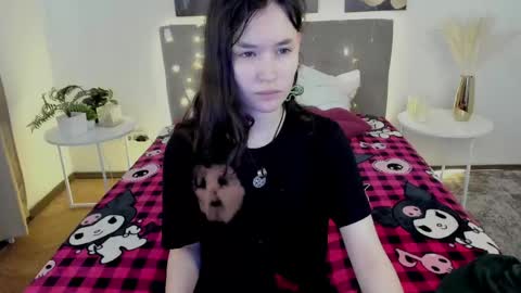 Snapshot of _emily__strike_ chatting on 05.25.26 _emily__strike_ online show from 05.25.26