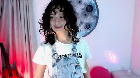 Snapshot of _emily_g chatting on 10.21.25 Emily G online show from 10.21.25