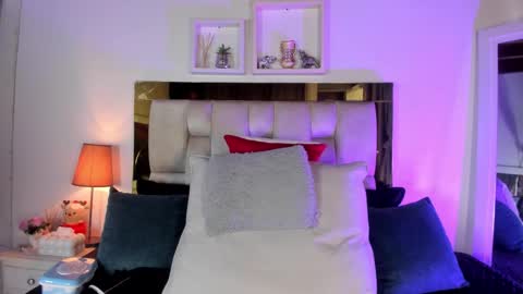 Isabella online show from 03.06.26