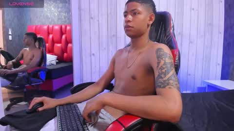 Snapshot of _erick_j chatting on 03.07.26 _erick_j online show from 03.07.26