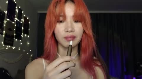 Snapshot of _eve____ chatting on 01.21.25 EveEva online show from 01.21.25