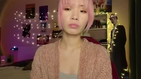 EveEva online show from 03.14.26