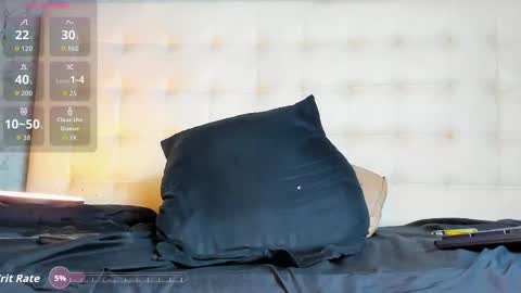 Snapshot of _felipeone chatting on 11.25.25 Felipe online show from 11.25.25