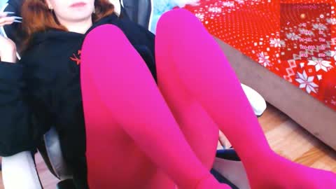 Snapshot of _fox_lisa chatting on 12.10.24 Lisa online show from 12.10.24