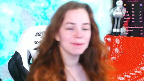 Snapshot of _fox_lisa chatting on 12.11.24 Lisa online show from 12.11.24