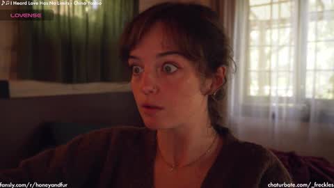 Snapshot of _freckles chatting on 01.19.25 Jacqui Queen goddess motorcycle mozzarella Jaq next livestream see bio online show from 01.19.25