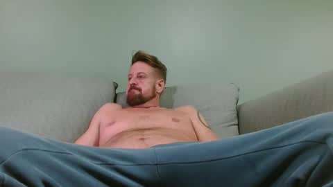 Snapshot of _freekjo chatting on 11.10.25 _freekjo online show from 11.10.25