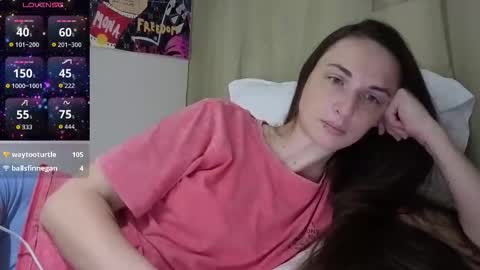 Snapshot of _goddessaurora chatting on 11.29.25 Goddess Aurora online show from 11.29.25