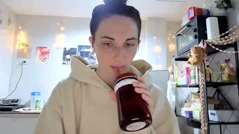 Snapshot of _goddessaurora chatting on 12.20.25 Goddess Aurora online show from 12.20.25