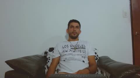 Snapshot of _grasshopper chatting on 02.28.26 _grasshopper online show from 02.28.26