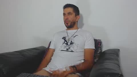 Snapshot of _grasshopper chatting on 03.09.26 _grasshopper online show from 03.09.26