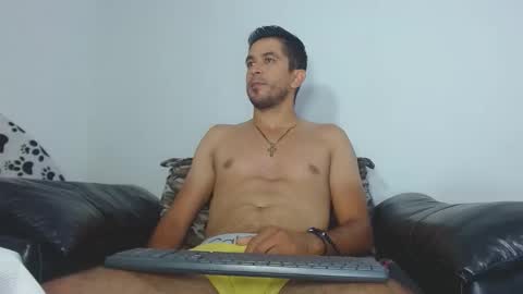 Snapshot of _grasshopper chatting on 03.15.26 _grasshopper online show from 03.15.26