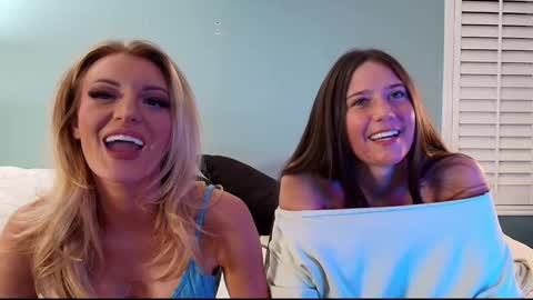 _hazelrey online show from 02.12.25