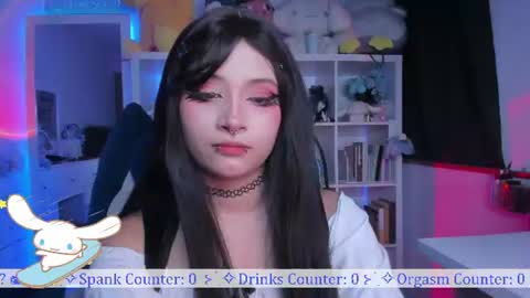 Snapshot of _heavenly_blue_ chatting on 06.11.26 Bluey online show from 06.11.26