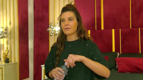 _hot_neighbour online show from 02.14.26