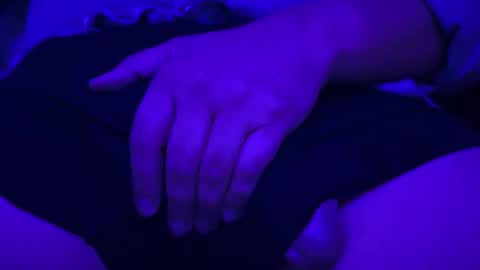 Snapshot of _hotguyintown_ chatting on 03.12.26 _hotguyintown_ online show from 03.12.26