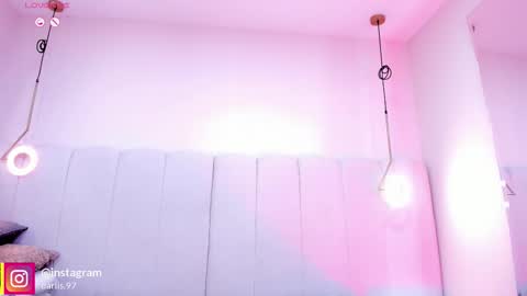 Darlis  online show from 02.25.26