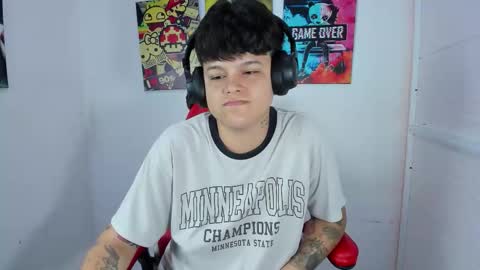 Snapshot of _ian_sweet chatting on 01.08.26 ian online show from 01.08.26