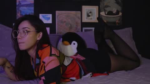 Snapshot of _irene97 chatting on 10.03.25 Irene    online show from 10.03.25