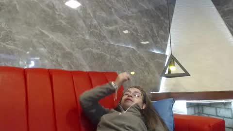 Isa online show from 03.12.25