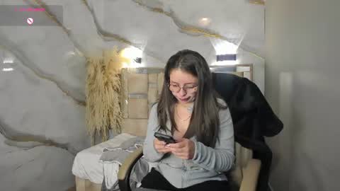 Snapshot of _isaabellaa chatting on 07.05.26 Isa online show from 07.05.26