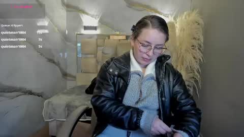 Snapshot of _isaabellaa chatting on 07.28.26 Isa online show from 07.28.26