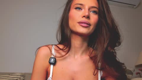 isia online show from 01.13.26