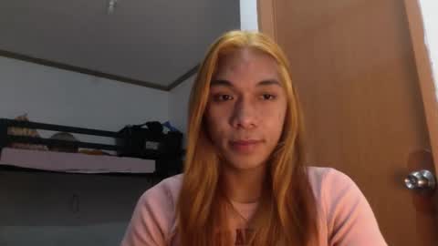 Snapshot of _iwantyourx chatting on 10.05.25 KIA online show from 10.05.25