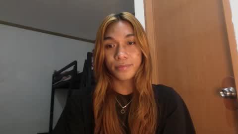 Snapshot of _iwantyourx chatting on 11.12.25 KIA online show from 11.12.25