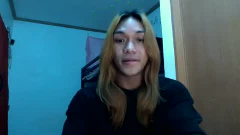 Snapshot of _iwantyourx chatting on 01.06.26 KIA online show from 01.06.26