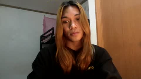 Snapshot of _iwantyourx chatting on 01.07.26 KIA online show from 01.07.26