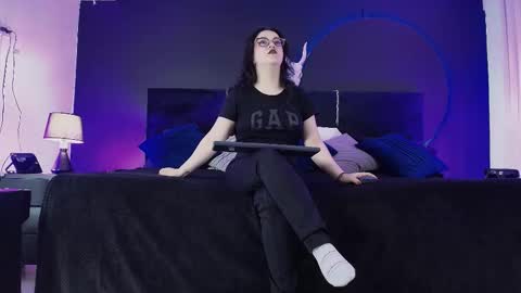 Snapshot of _jade_16 chatting on 03.12.26 Miss Jade online show from 03.12.26