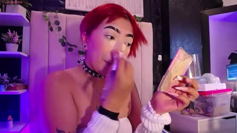 Mia online show from 01.13.25