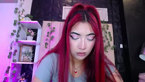 Mia online show from 02.11.25