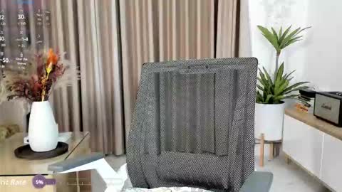 Snapshot of _joliie_ chatting on 11.15.25 _joliie_ online show from 11.15.25