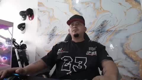 Snapshot of _jordanxxiii chatting on 02.18.26 jordan online show from 02.18.26