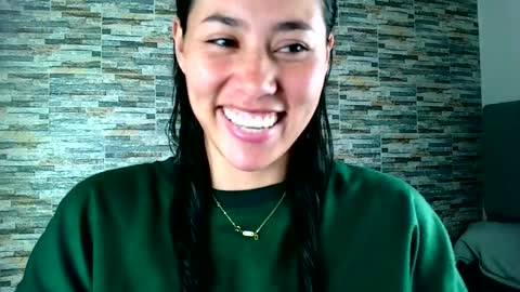 Snapshot of _joy_iva chatting on 02.14.25 joy online show from 02.14.25