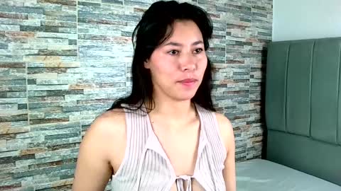 Snapshot of _joy_iva chatting on 02.19.25 joy online show from 02.19.25