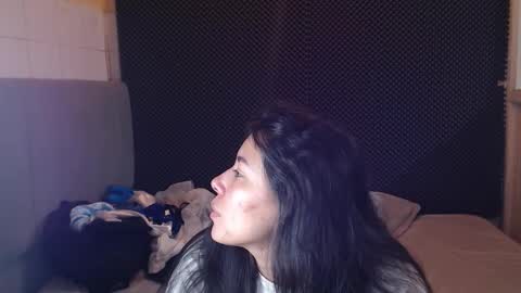 Snapshot of _joy_iva chatting on 11.27.25 joy online show from 11.27.25