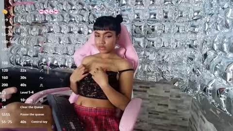 Snapshot of _julie_cooper chatting on 02.13.26 julie cooper online show from 02.13.26